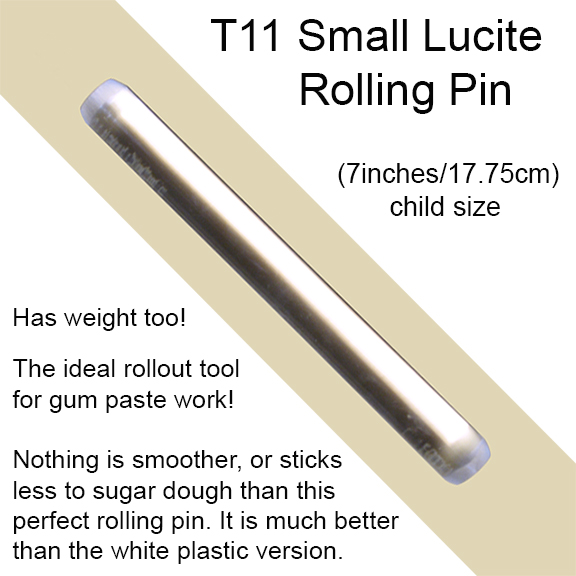 T11_Small_Lucite_Rolling_Pin_576